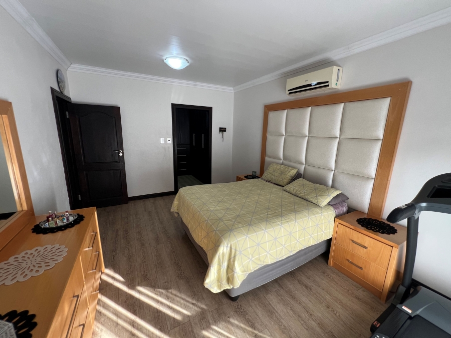 3 Bedroom Property for Sale in Wilkoppies North West